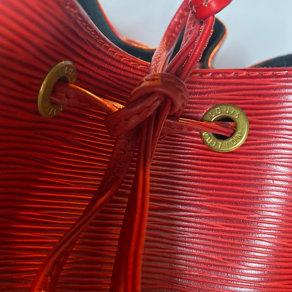Louis Vuitton Epi Noé PM - Picture 3 of 12